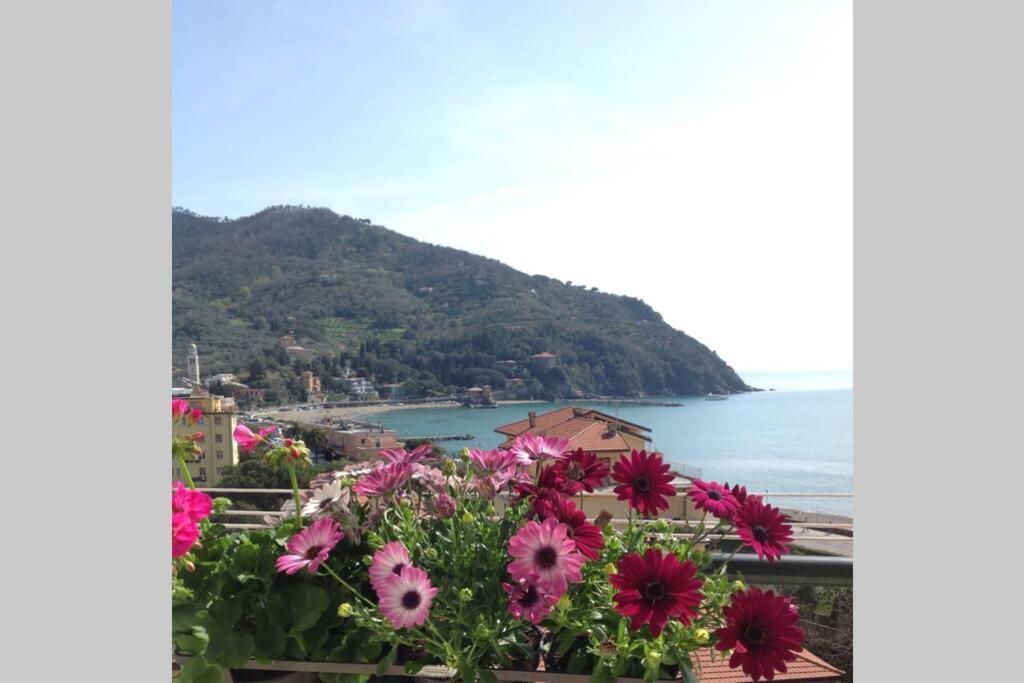 Splendido Appartamento Vista Mare Levanto Kültér fotó